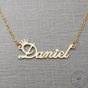 Personalized name necklace .